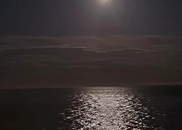 Increibles Vistas Al Mar Lägenhet *